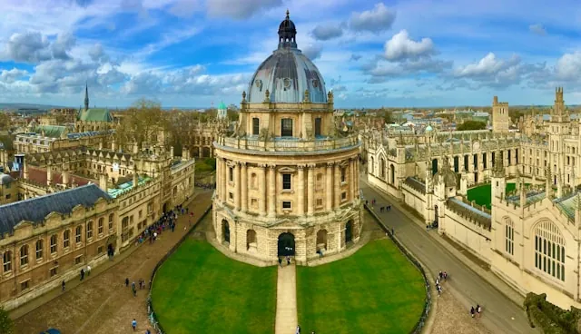Tech market in Oxford